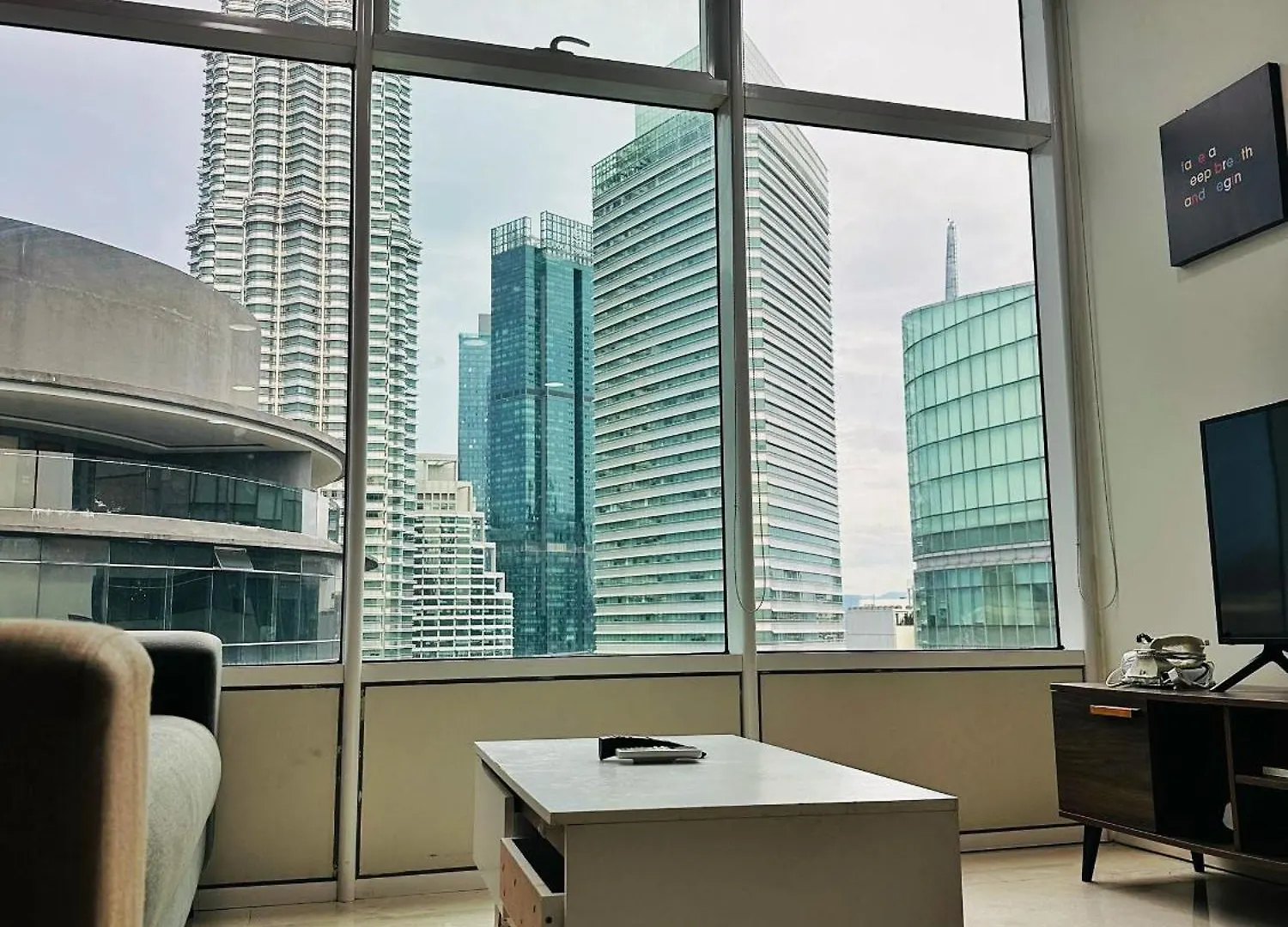 Sky Suites Klcc By Fnf Kuala Lumpur Apartment