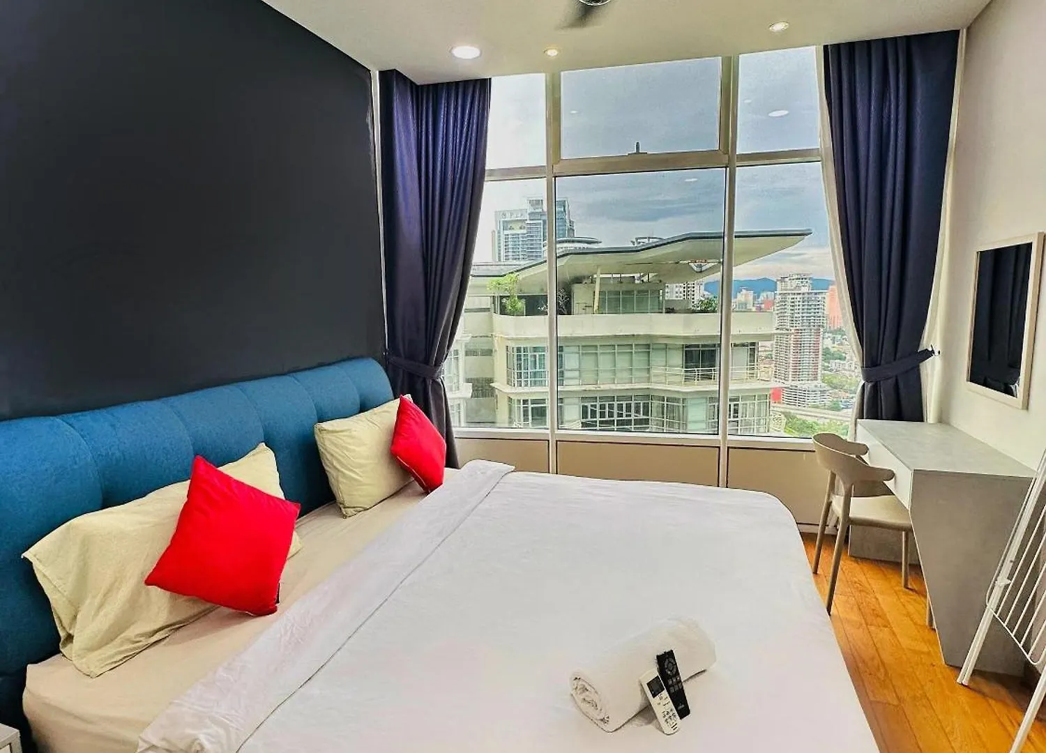 Apartment Sky Suites Klcc By Fnf Kuala Lumpur Malaysia